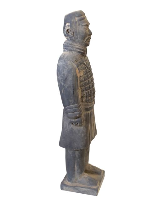 Statue noire en Terracotta Chevalier 26cm chez Arabesk|cz