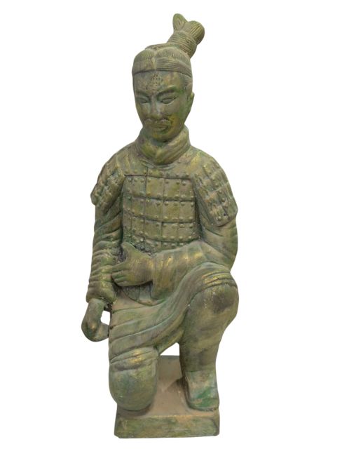Statue Colorée Antique Archer Agenouillé en Terracotta 26 cm chez Arabesk