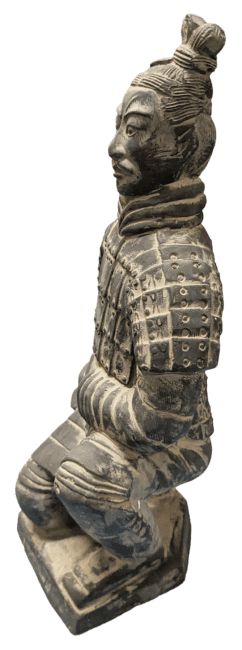 Statue Noire Archer Agenouillé en Terracotta 27.5 cm chez Arabesk|cz