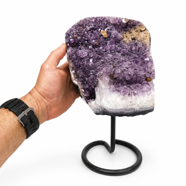 Géode améthyste Brésil A sur socle 5.4 kg chez Arabesk|cz
