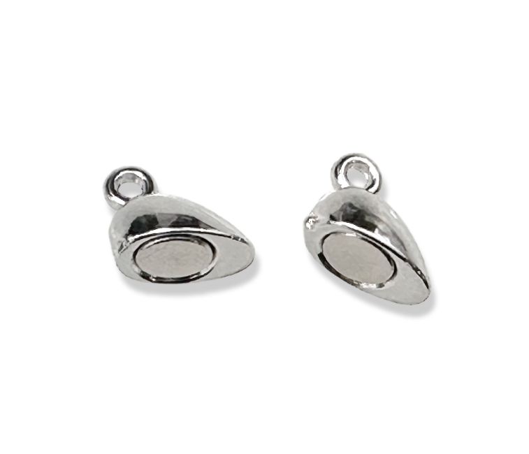 Fermoir en Boule Magnétique en Métal Argentée 8mm x20 chez Arabesk|cz
