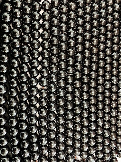 Fil de Perles Rondes Hématite A 4 mm chez Arabesk