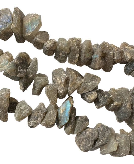 Labradorite Pierres A Brutes 13-20mm sur fil 40cm chez Arabesk