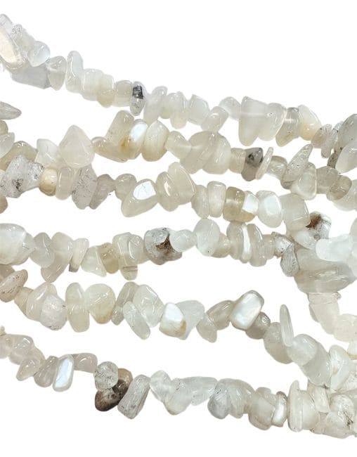 Pierre de Lune Blanche AA chips 5-8mm sur fil 80cm chez Arabesk