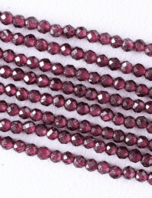 Fil de Perles Rondes Facettées Grenat Rouge AA 3 mm chez Arabesk