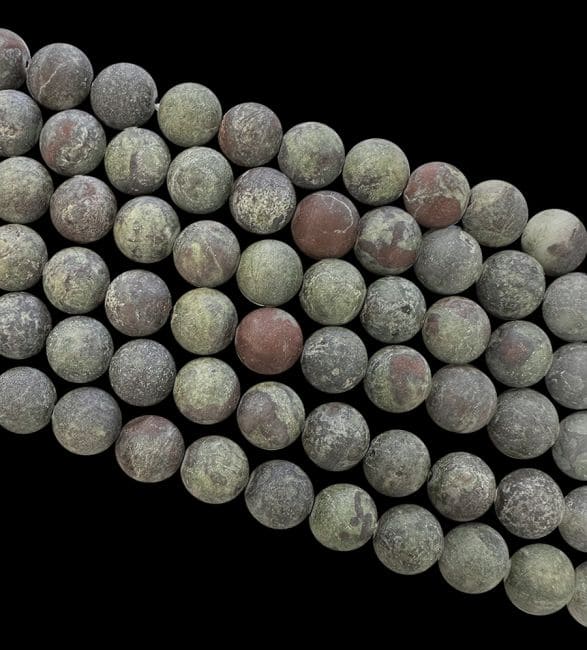 Jaspe Sang de Dragon A perles mates 8mm sur fil 40cm chez Arabesk|cz