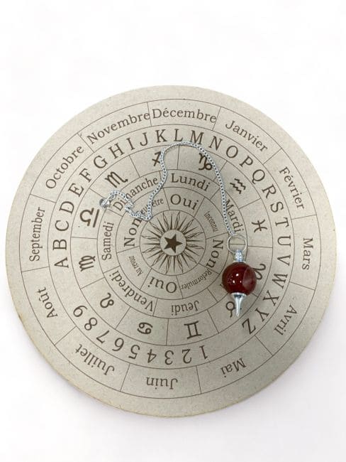 Planche de divination en bois 20cm chez Arabesk|cz
