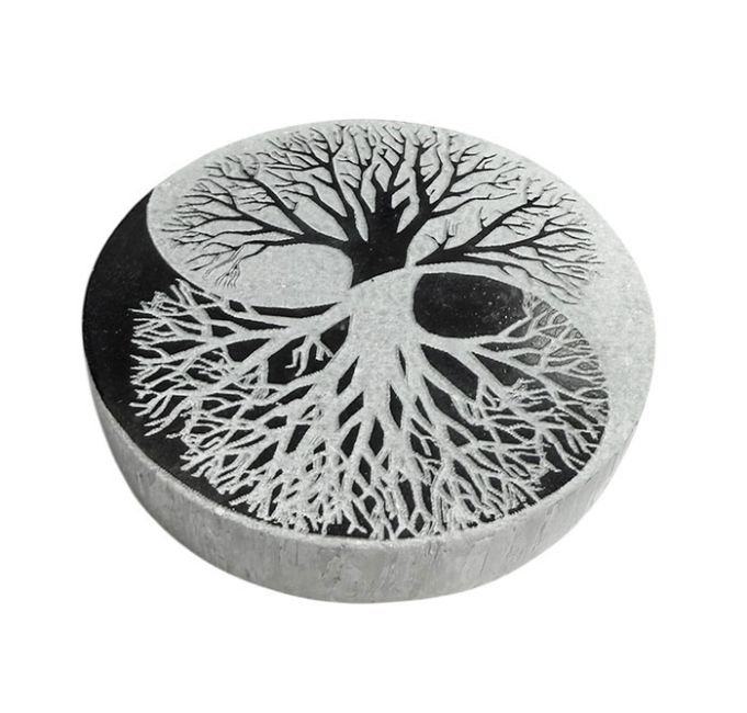 Plaque Yin Yang Arbre de Vie Noir & Blanc en Sélénite 8cm chez Arabesk