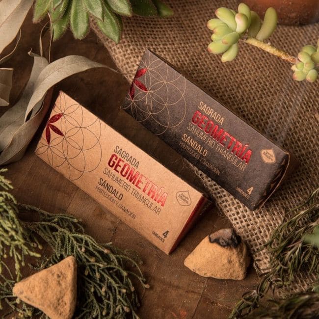 Encens pyramidal Sagrada Madre Santal chez Arabesk|cz