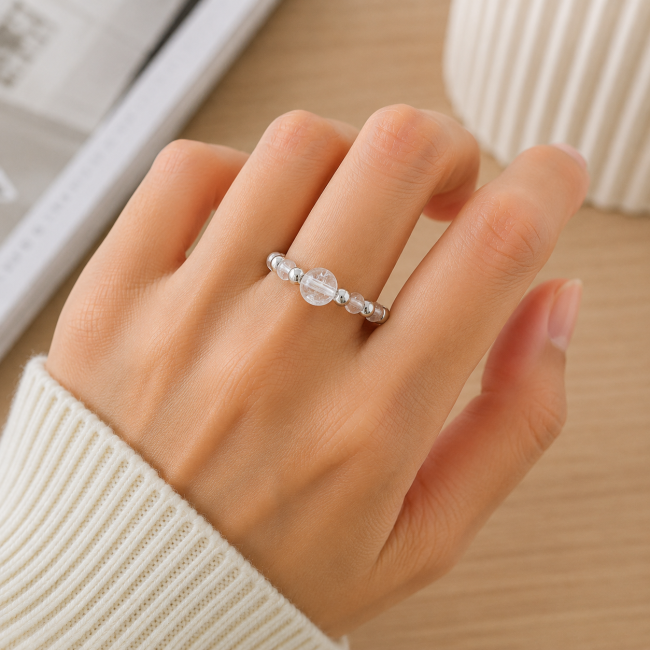 Bague Perles Argentées Cristal de Roche chez Arabesk|cz