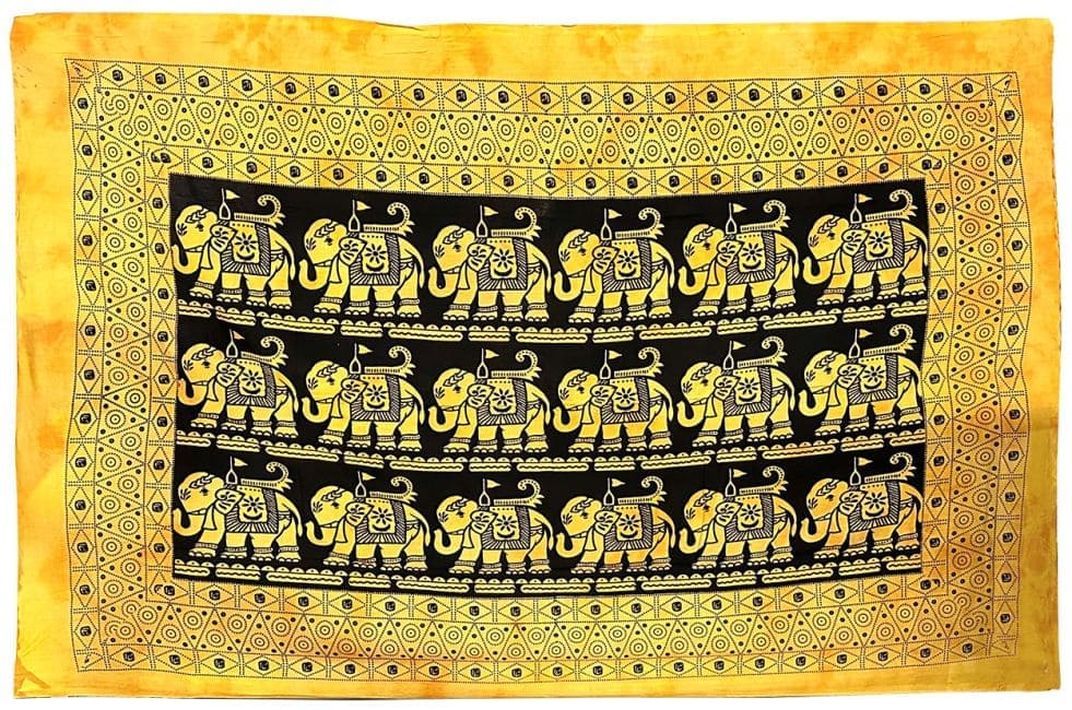 Tenture 8 elephant rectangle jaune chez Arabesk