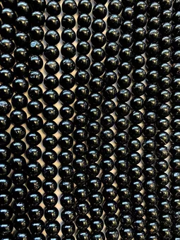 Kulaté korálky na niti Černý turmalín A 6-7mm