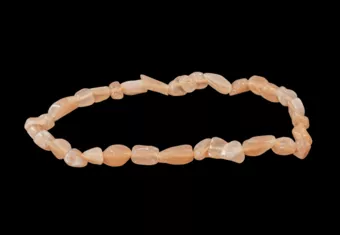 Náramek Růžový Měsíční Kámen A s kutými kamínky