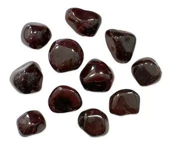 Granát červený AA tromlované kameny 250g