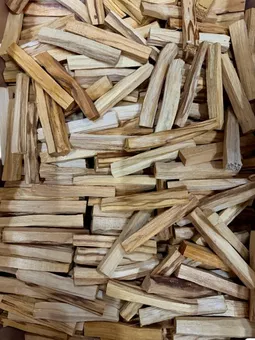 Palo santo Peru 1 kg v tyčinkách Kvalita A
