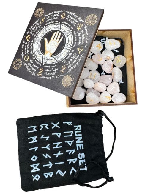 Boite Rune Futhark Quartz Rose avec Sac en Tissu 10x11cm chez Arabesk|cz