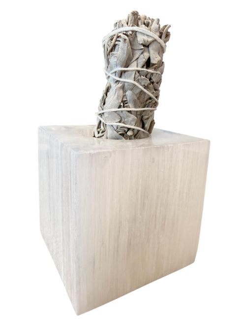 Bougeoir Cube en Sélénite Poli 7cm  0.7-1Kg chez Arabesk|cz